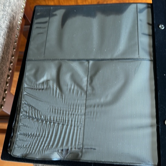 Silverplated and velvet Baby photo album 12 x 10 - Picture 7 of 8